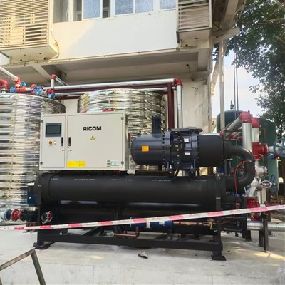 Sistem de răcire a matrițelor de presă hidraulică pentru producția de automobile